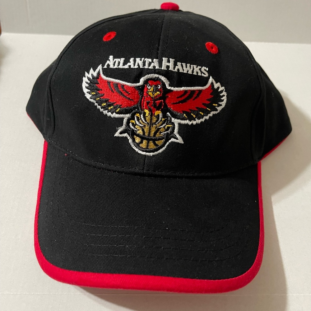 Atlanta Hawks NBA Elevation Velcro adjustable cap